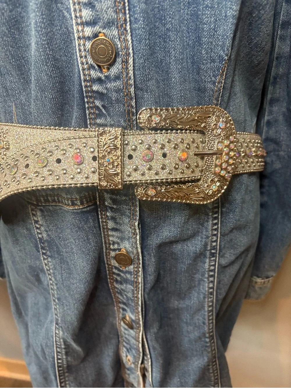 Source Unknown silver glitter